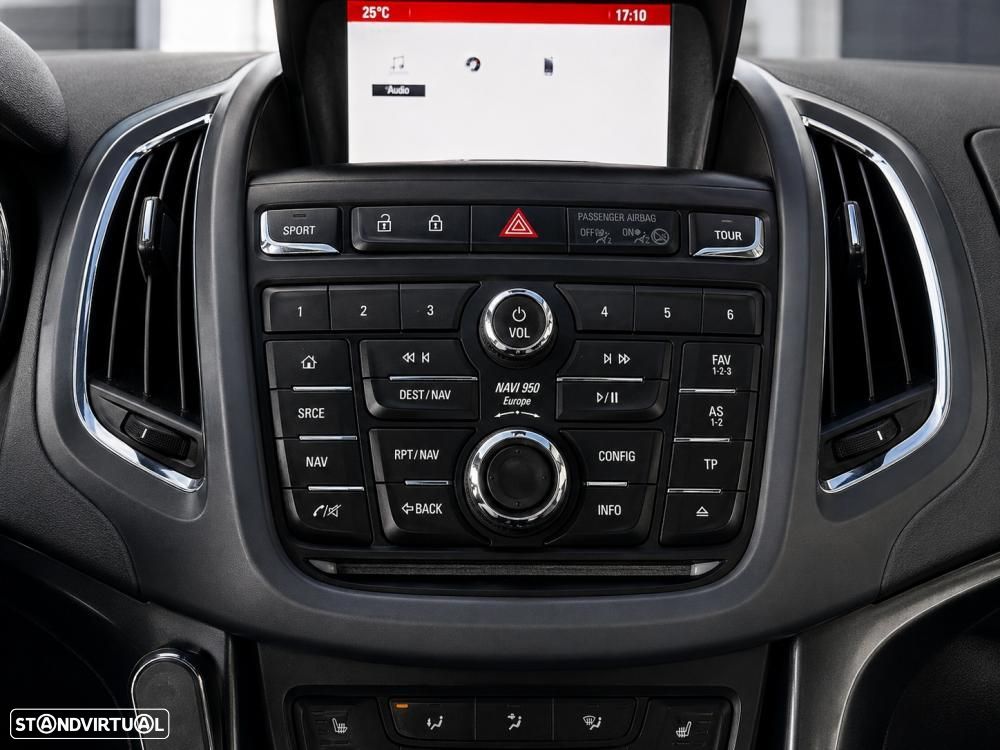 Opel Zafira 2.0 CDTI Cosmo - 24