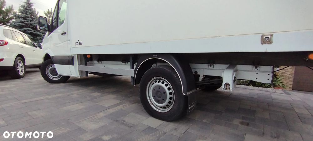 Volkswagen Crafter - 13