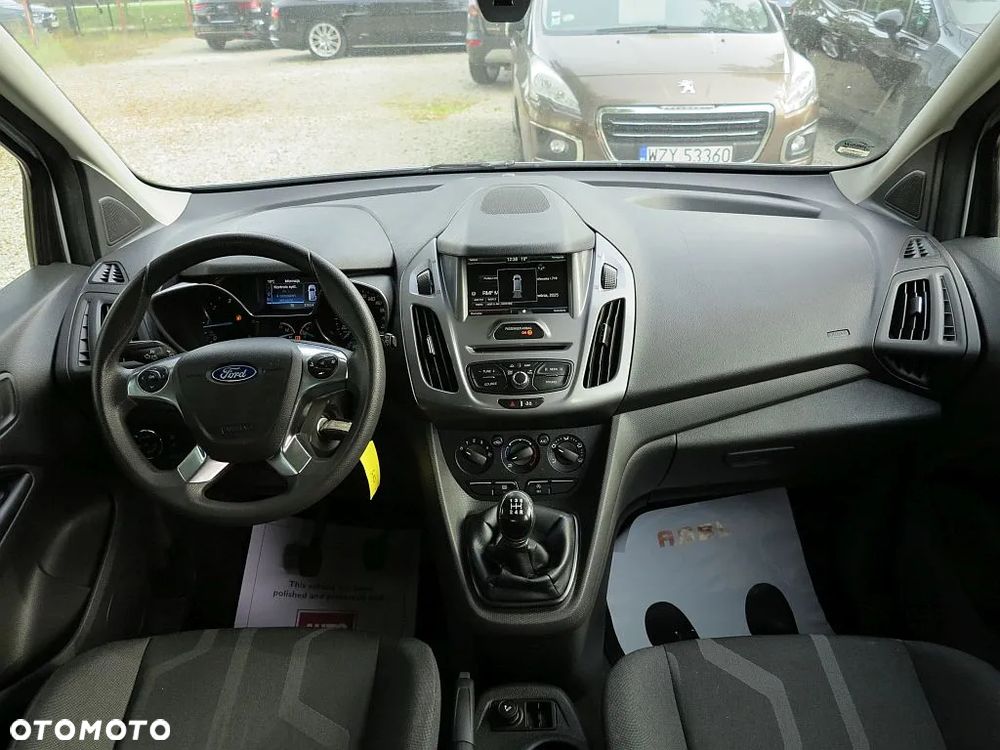 Ford Tourneo Connect 1.5TDCi Start-Stop Ambiente - 10