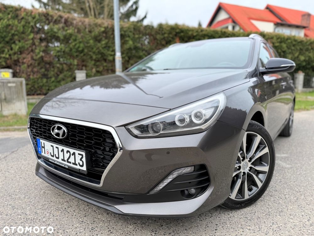 Hyundai i30 1.4 T-GDI DCT Premium - 13