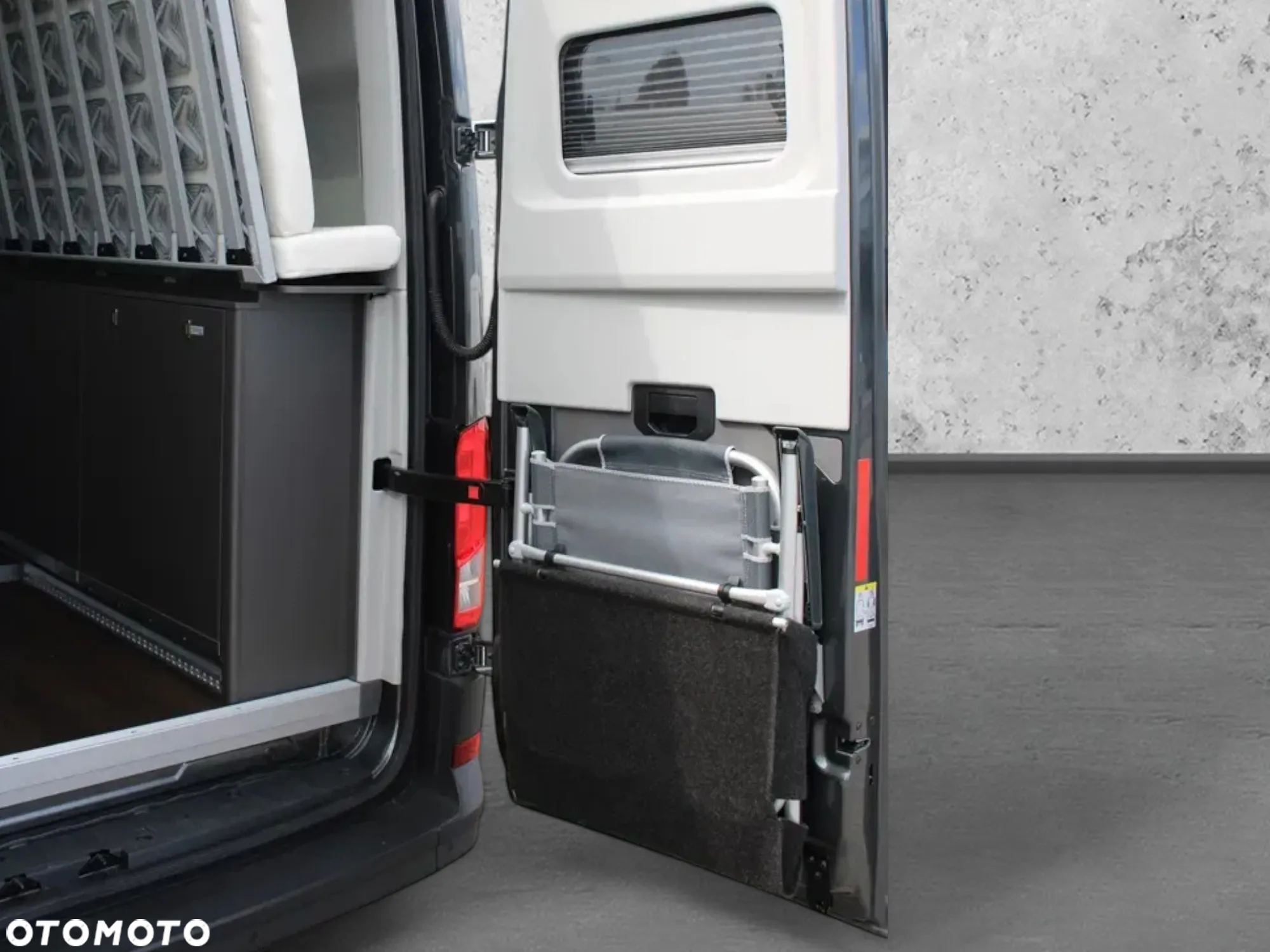 Volkswagen California - 36
