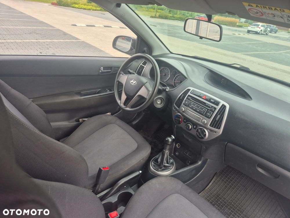Hyundai i20 1.25 Classic + - 12