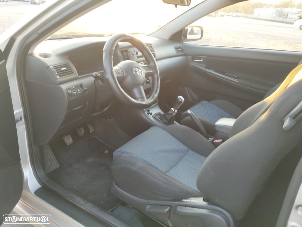 Toyota Corolla 1.4 D-4D - 9