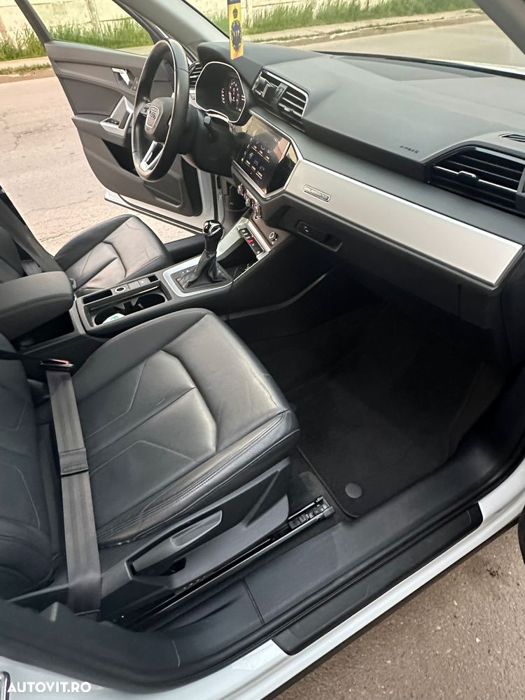 Audi Q3 45 TFSI quattro S tronic S line - 10