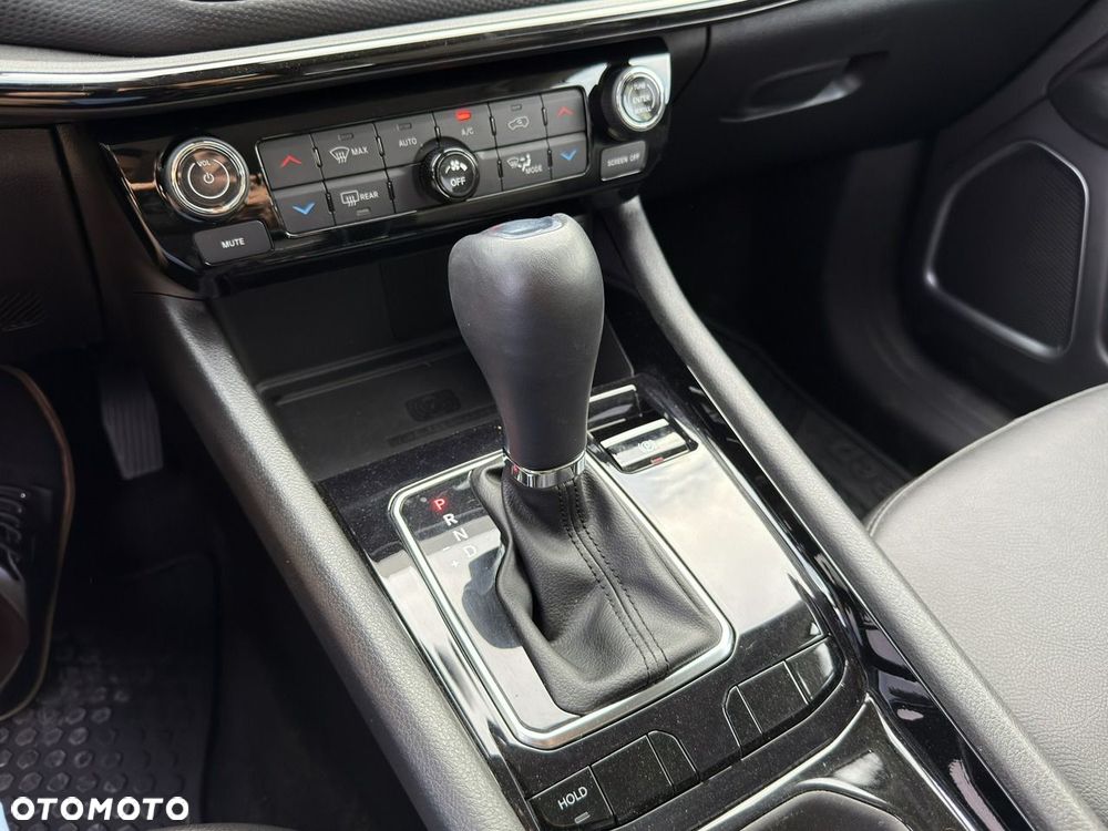 Jeep Compass - 29