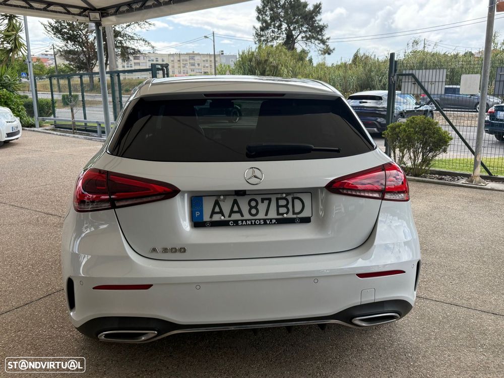 Mercedes-Benz A 200 AMG Line - 16