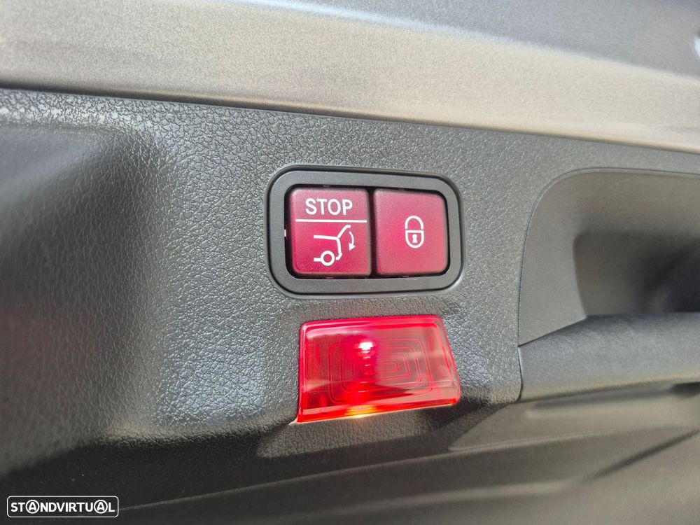 Mercedes-Benz CLA 35 AMG - 48