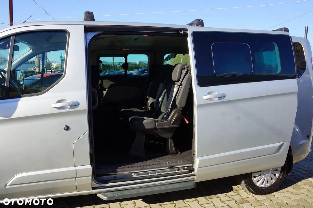 Ford Tourneo Custom 2.0 EcoBlue L2 Trend - 27