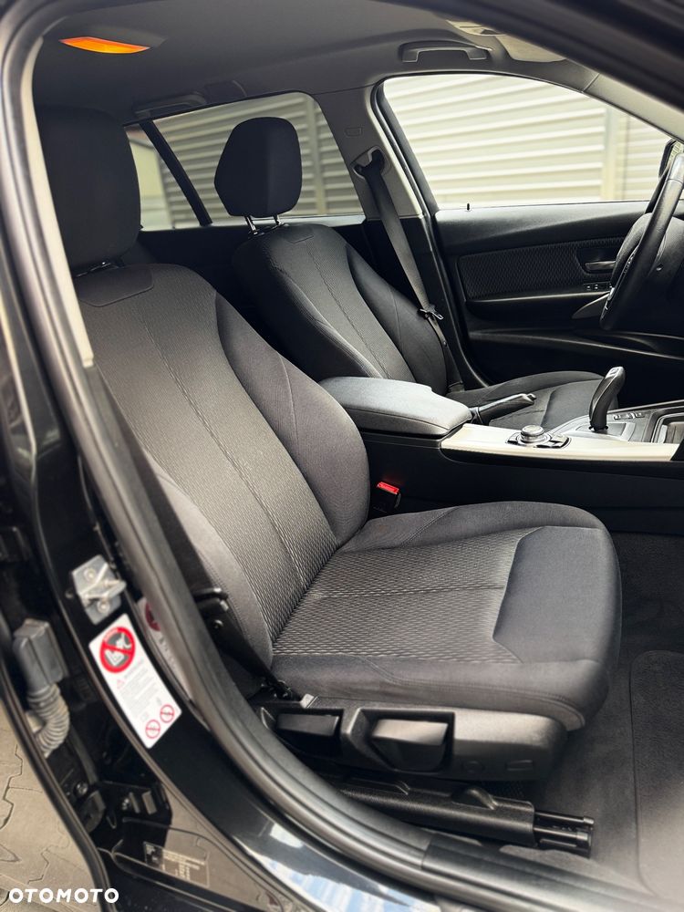BMW Seria 3 - 15