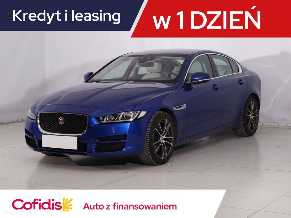 Jaguar XE - 2