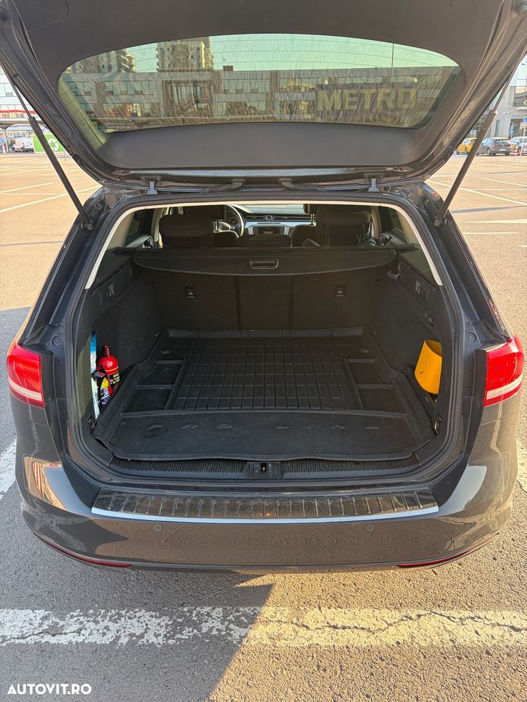 Volkswagen Passat 2.0 TDI DSG Comfortline - 12