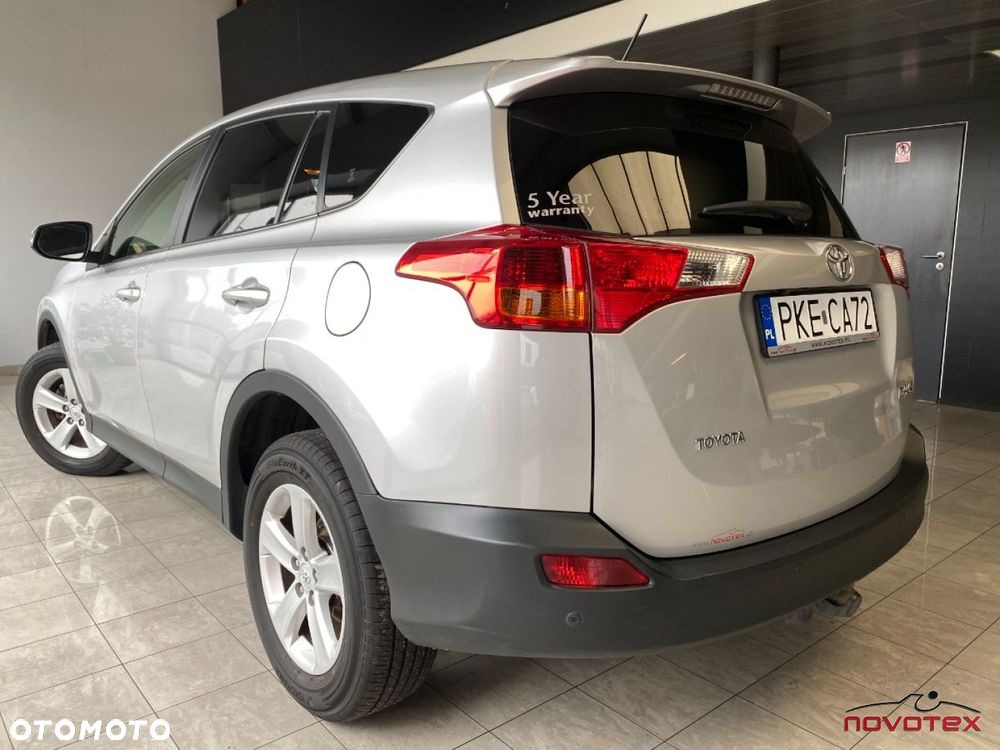 Toyota RAV4 - 3