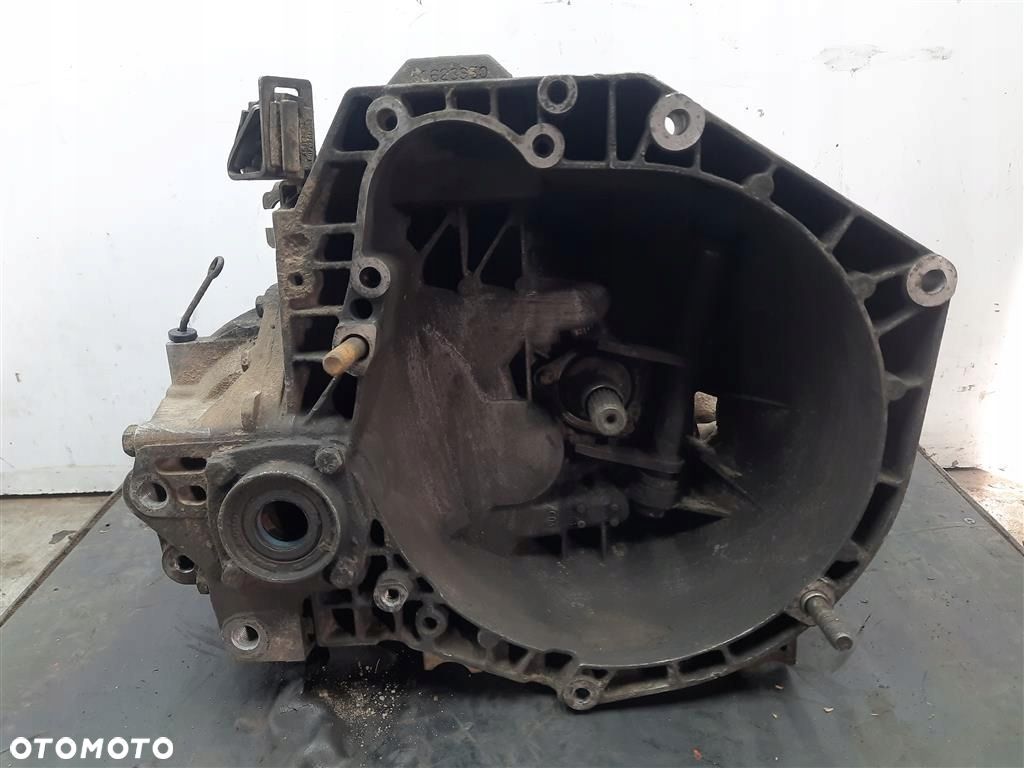 Skrzynia biegów Manualna Alfa Romeo 147 1.9JTD 115 KM 2000-2004R - 1