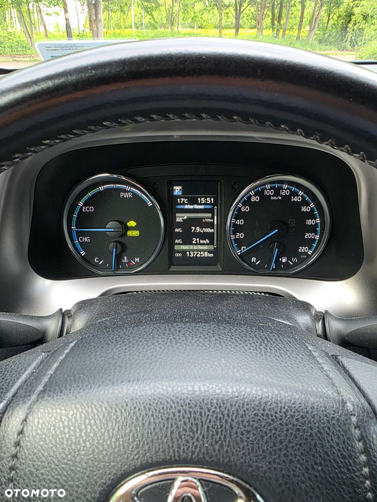 Toyota RAV4 Hybrid Premium 4x2 - 6