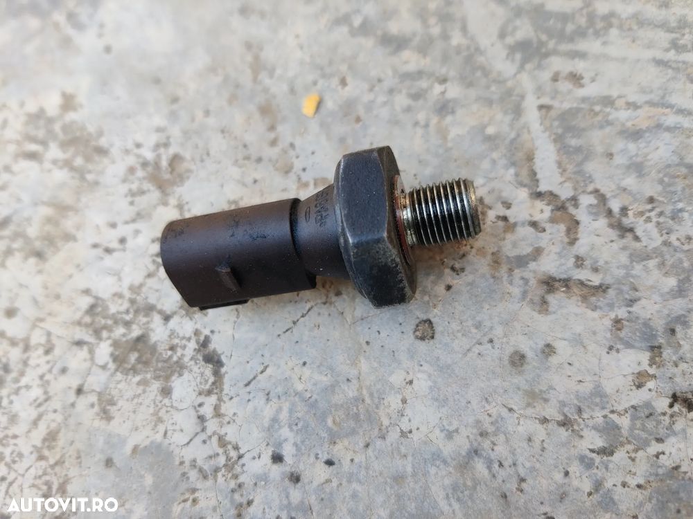 Senzor sonda presiune ulei motor 1.9 / 2.0 diesel AUDI SEAT SKODA VW VAG PORSCHE 038919081H - 2