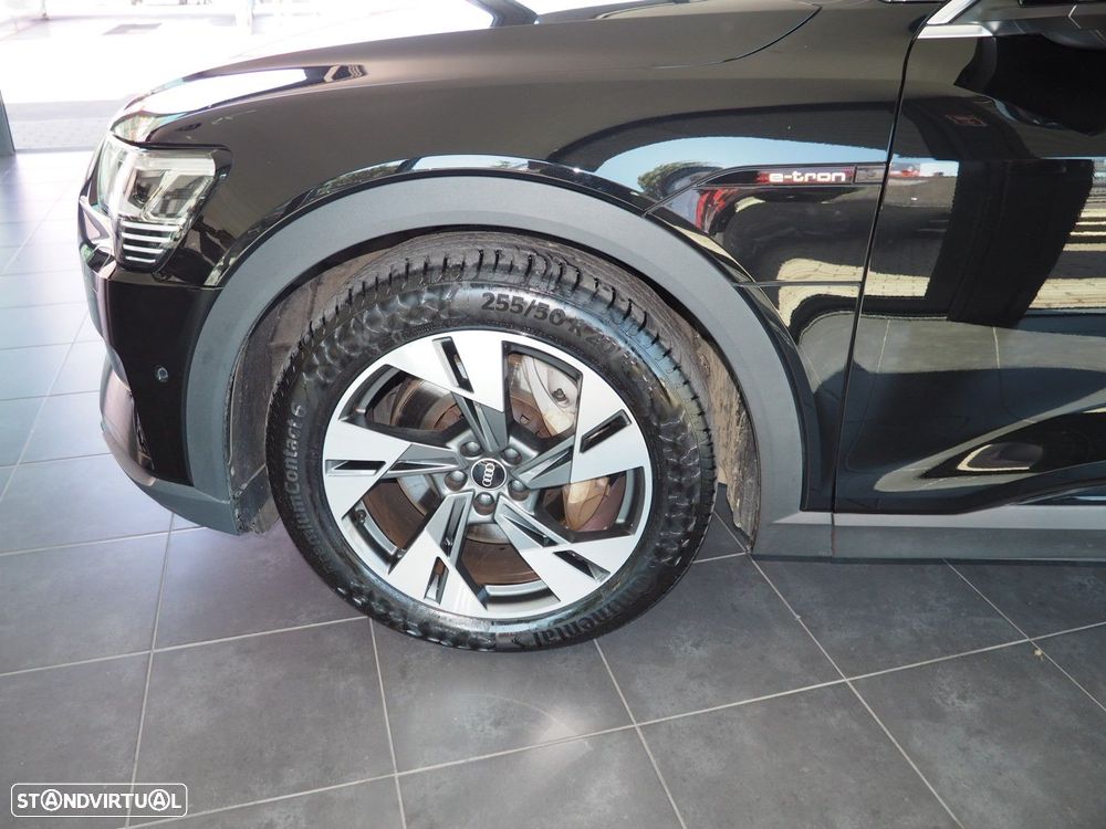 Audi e-tron 50 quattro S line - 5