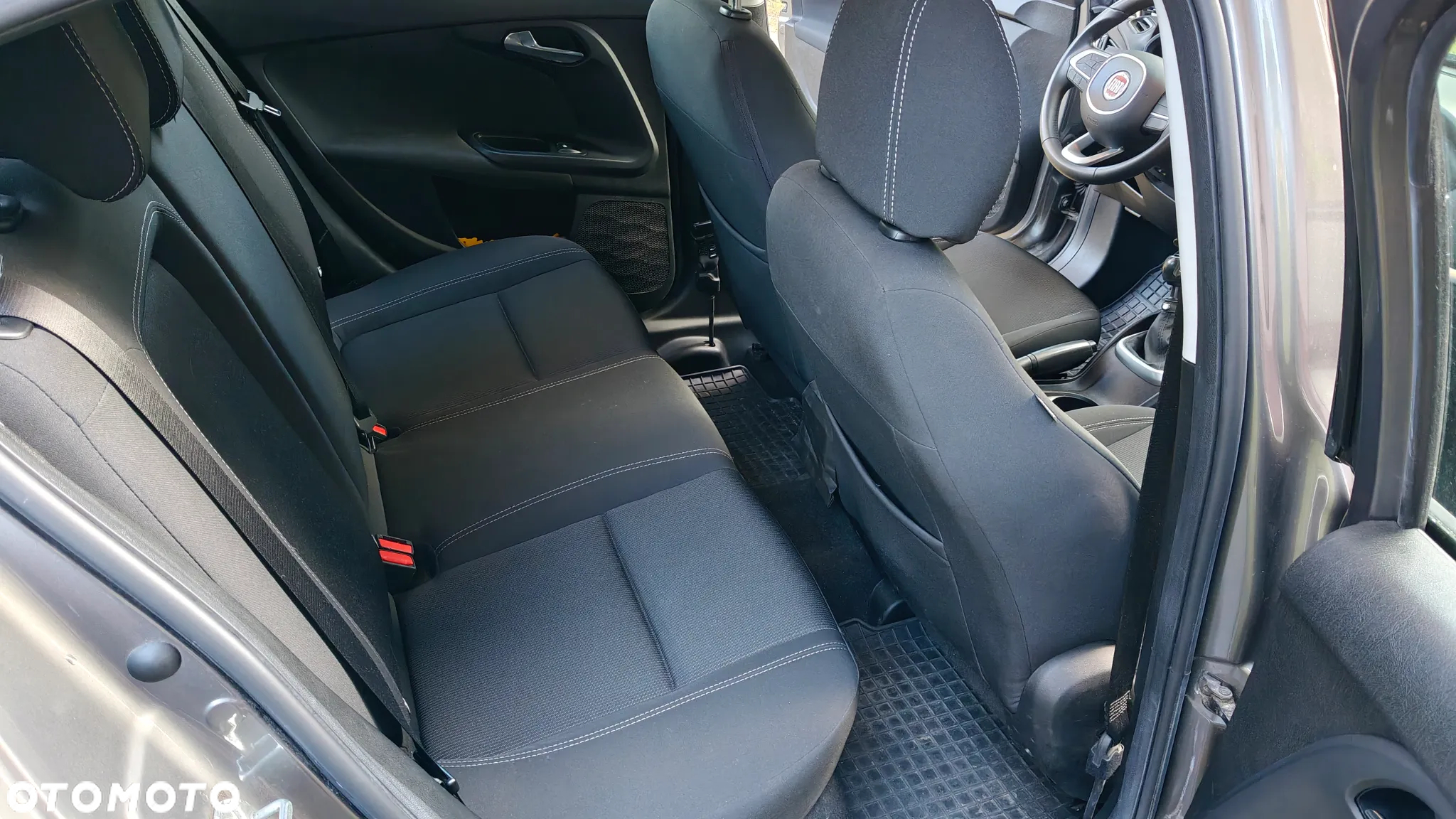 Fiat Tipo 1.4 T-Jet 16v Easy - 13