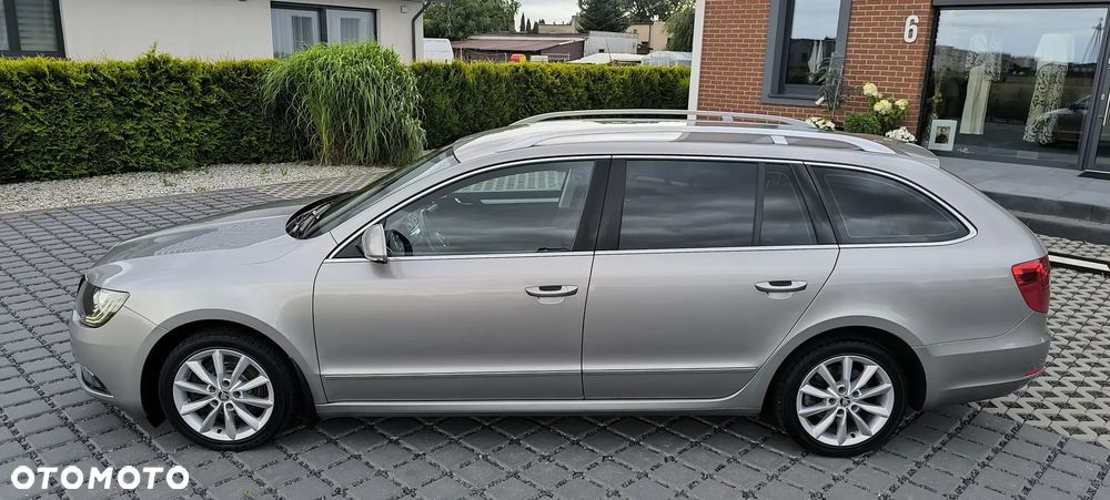Skoda Superb 1.6 TDI Elegance Greenline - 27