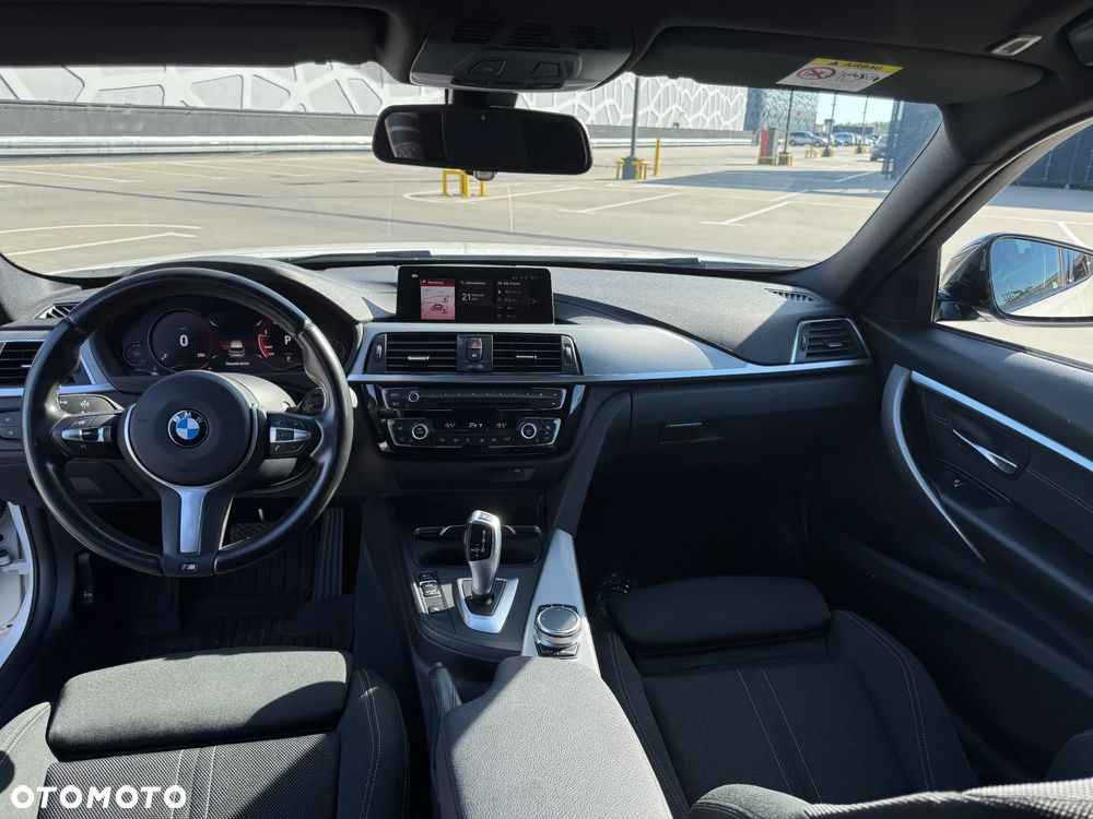 BMW Seria 3 320d xDrive M Sport Shadow sport - 13