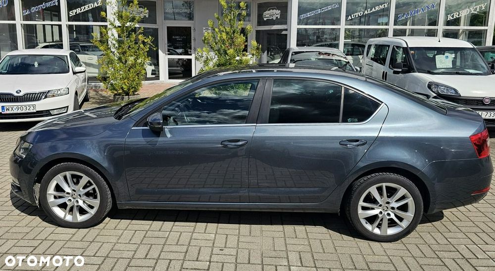 Skoda Octavia - 8