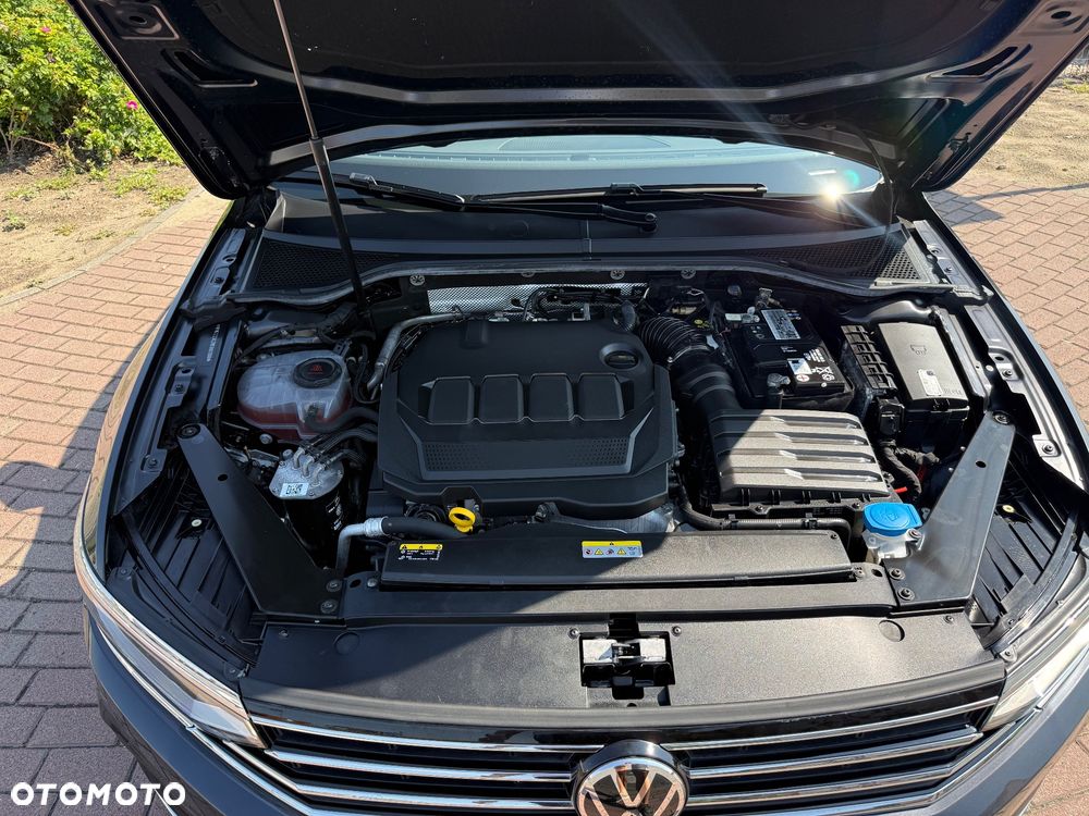 Volkswagen Passat 2.0 TDI SCR Highline DSG - 23