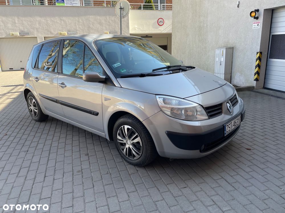Renault Scenic 1.6 16V Privilege - 1
