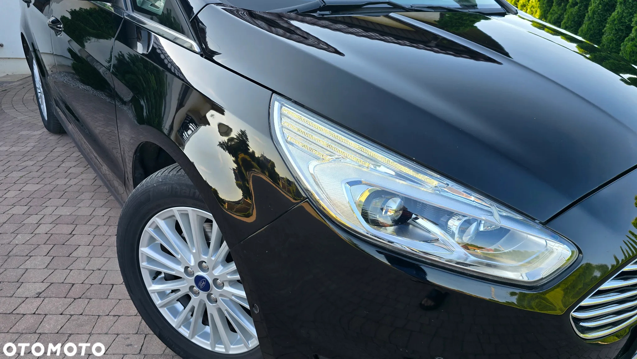 Ford Galaxy - 12