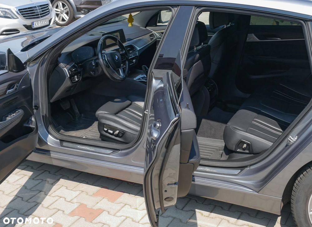 BMW 6GT 620d Luxury Line - 11