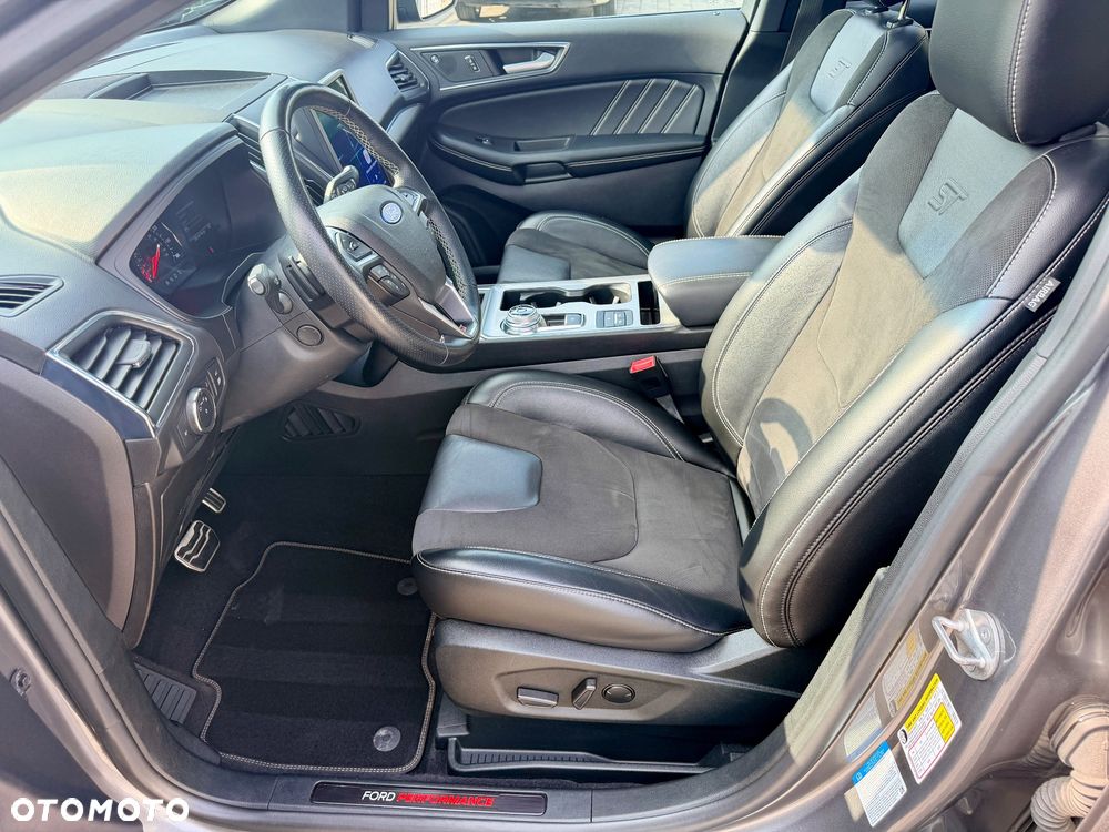 Ford Edge - 23