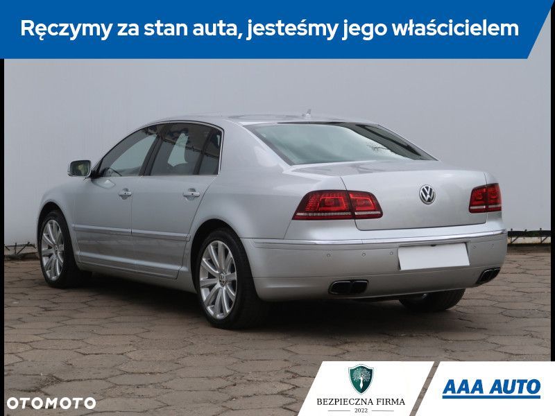 Volkswagen Phaeton - 6