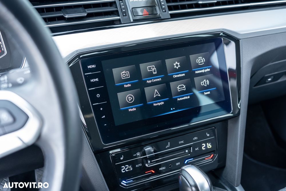 Volkswagen Passat Variant 2.0 TDI DSG (BlueMotion Technology) Comfortline - 22