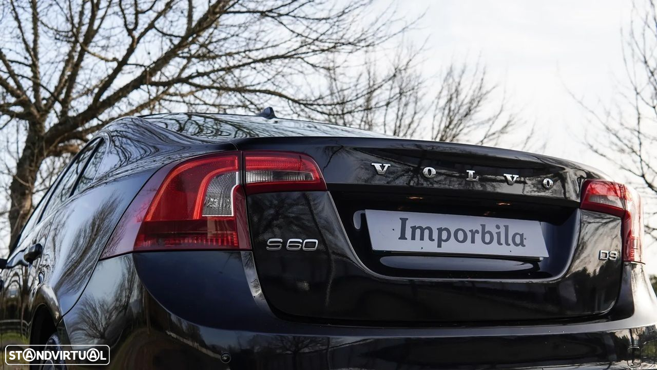 Volvo S60 2.0 D3 Momentum Start/Stop - 25