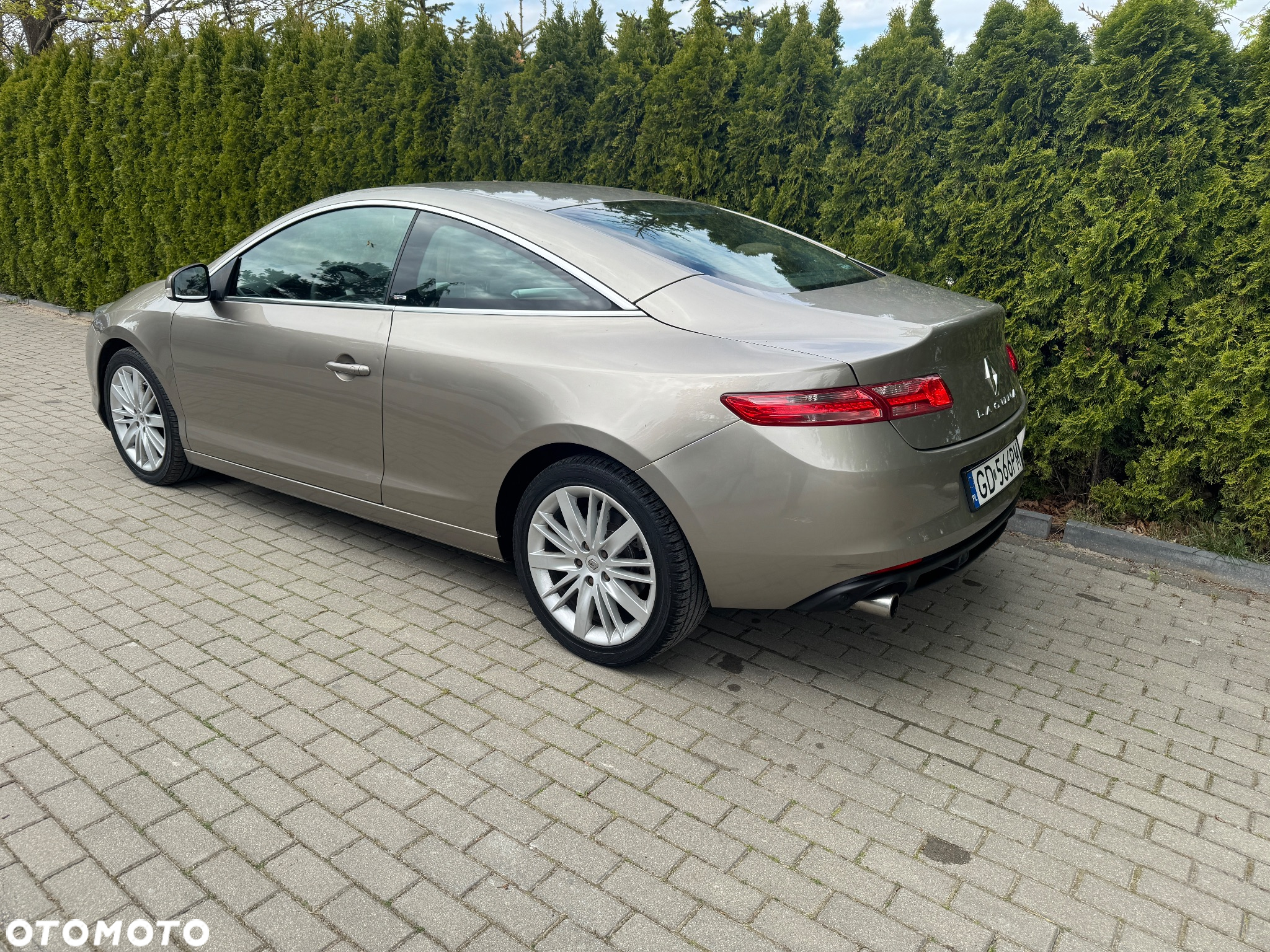 Renault Laguna 3.0 dCi V6 Initiale - 3