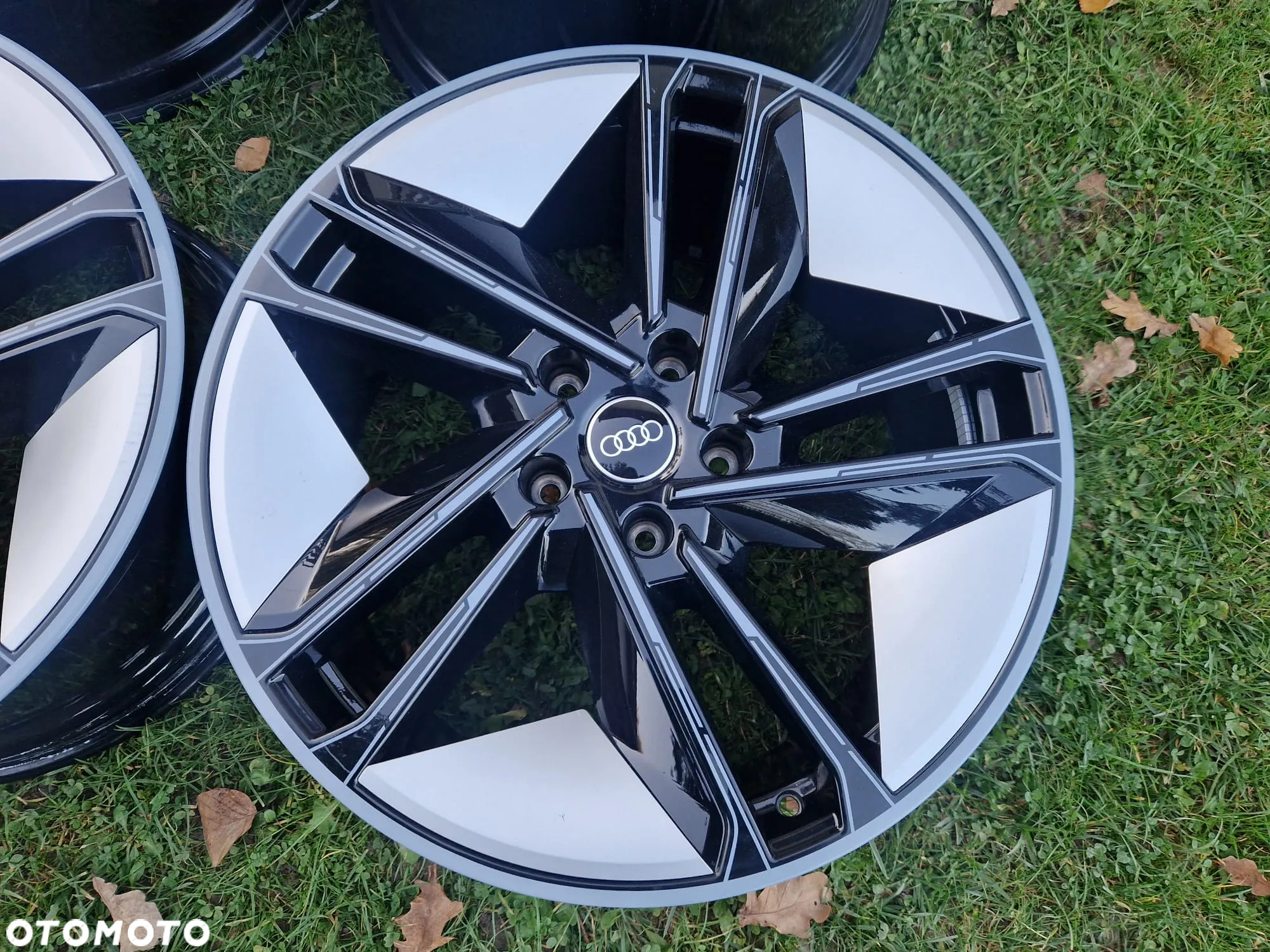 Felgi Audi E-tron GT 21'' OEM NOWE - 7