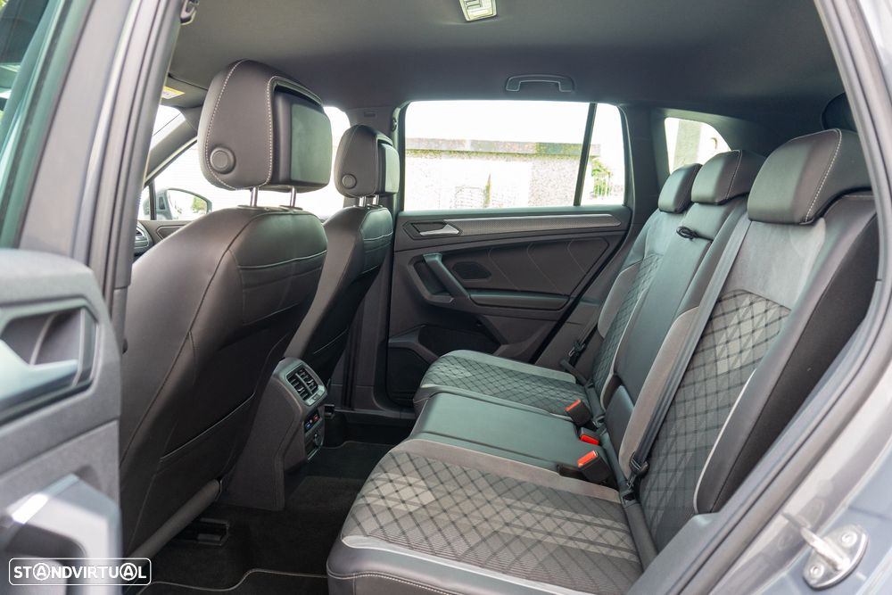VW Tiguan 1.4 TSI eHybrid R-Line DSG - 29