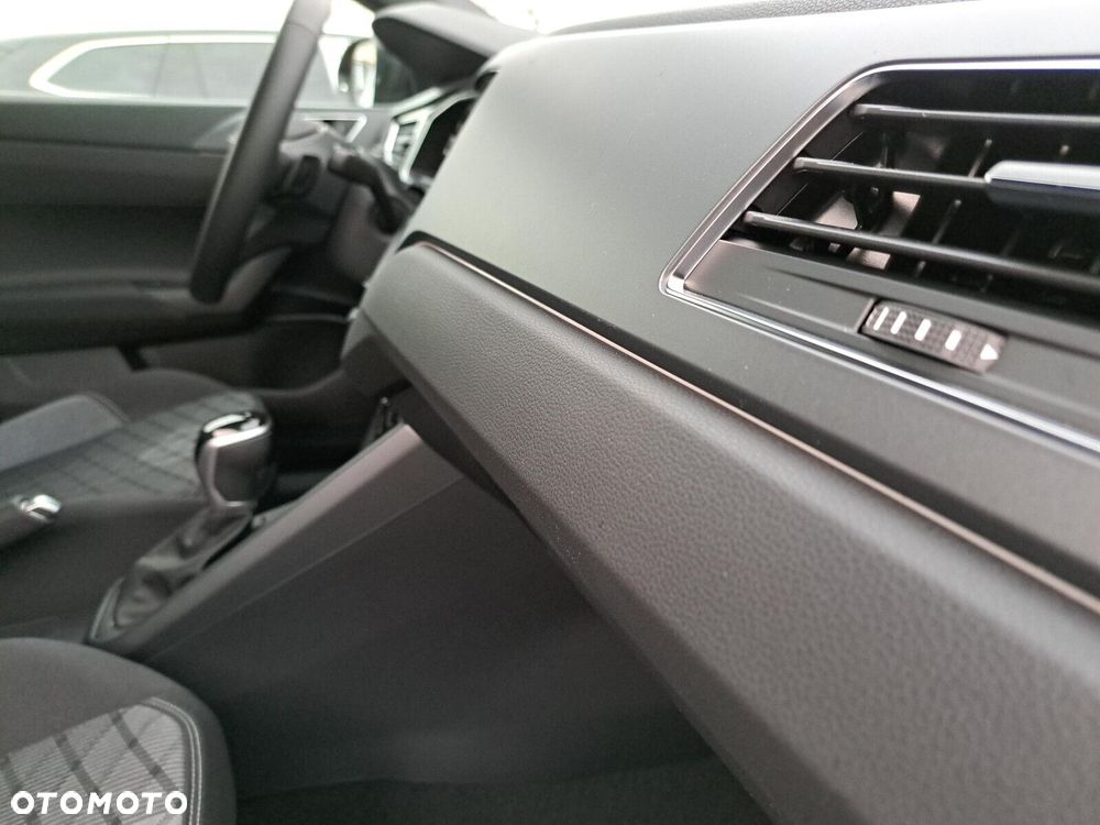 Volkswagen Taigo - 34