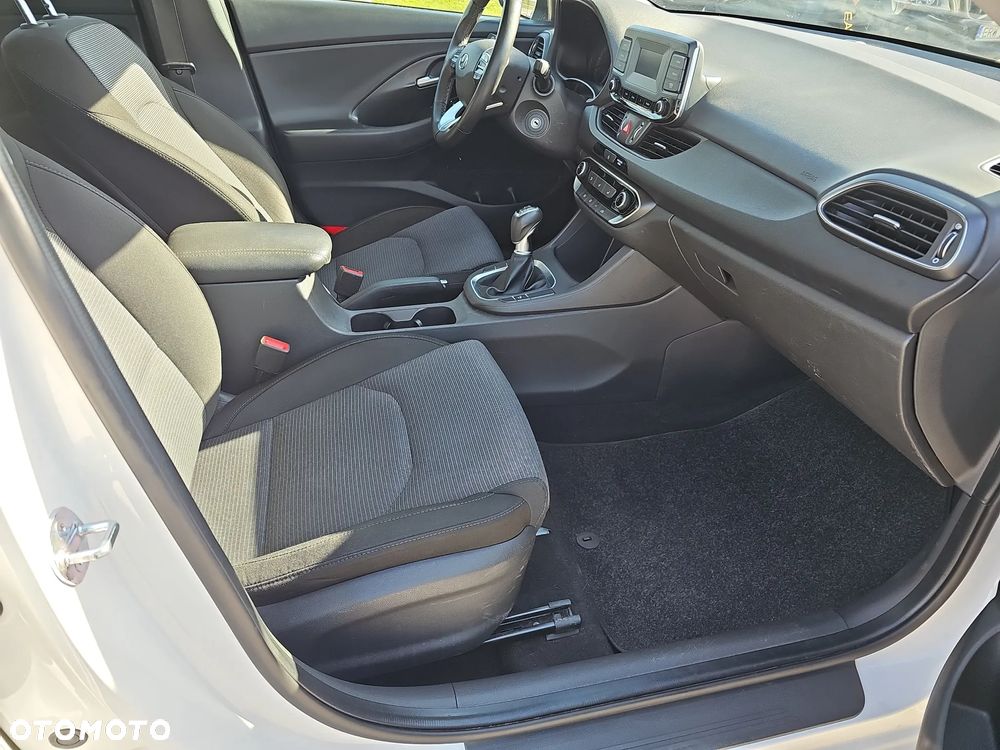 Hyundai i30 1.0 T-GDI Modern - 18