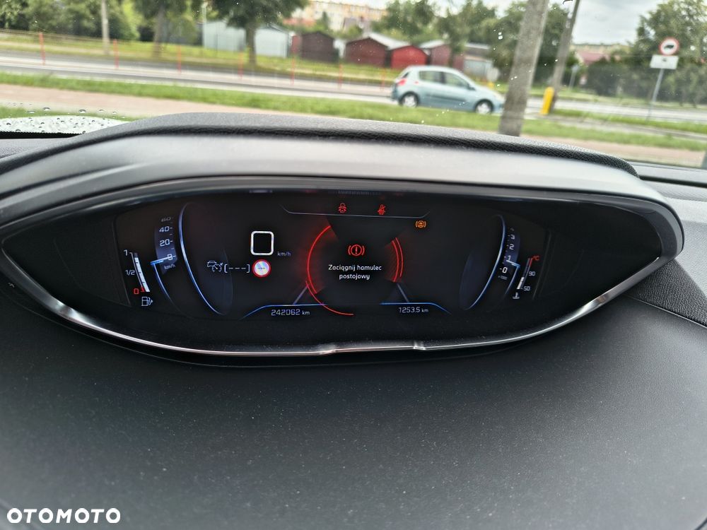 Peugeot 3008 - 6