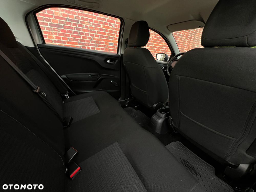 Peugeot 301 - 18