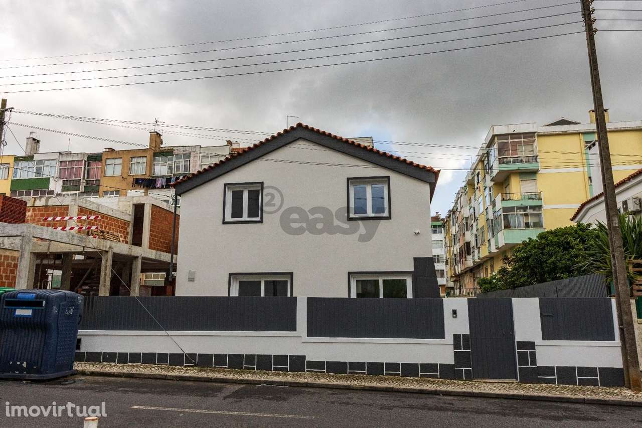 Moradia nova isolada T4 em Agualva Cacém - Grande imagem: 2/49