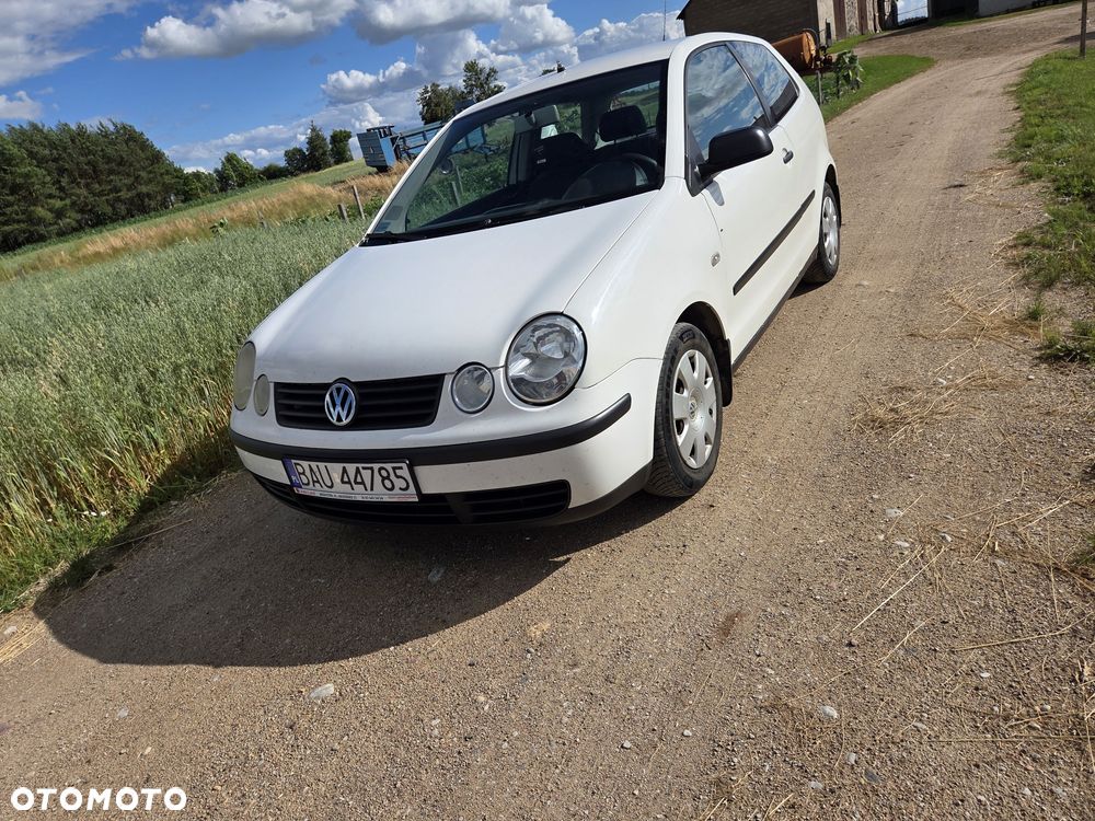 Volkswagen Polo - 1