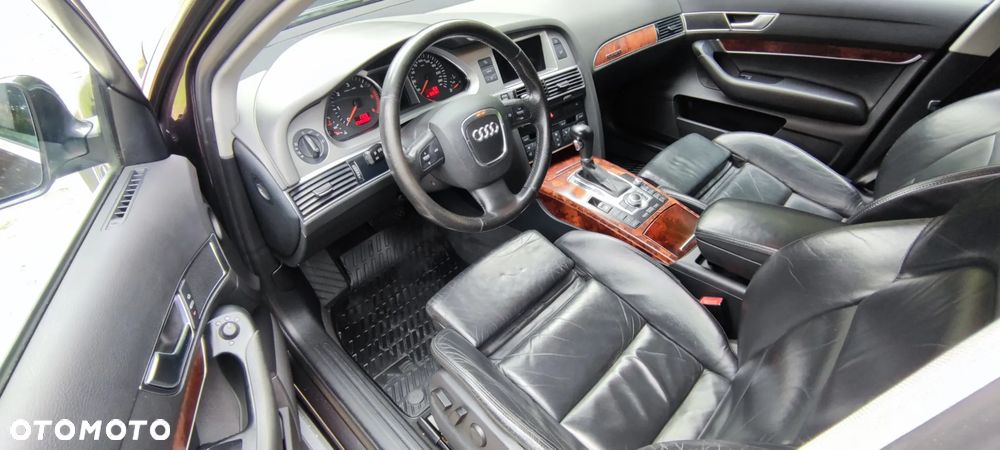 Audi A6 Allroad - 12