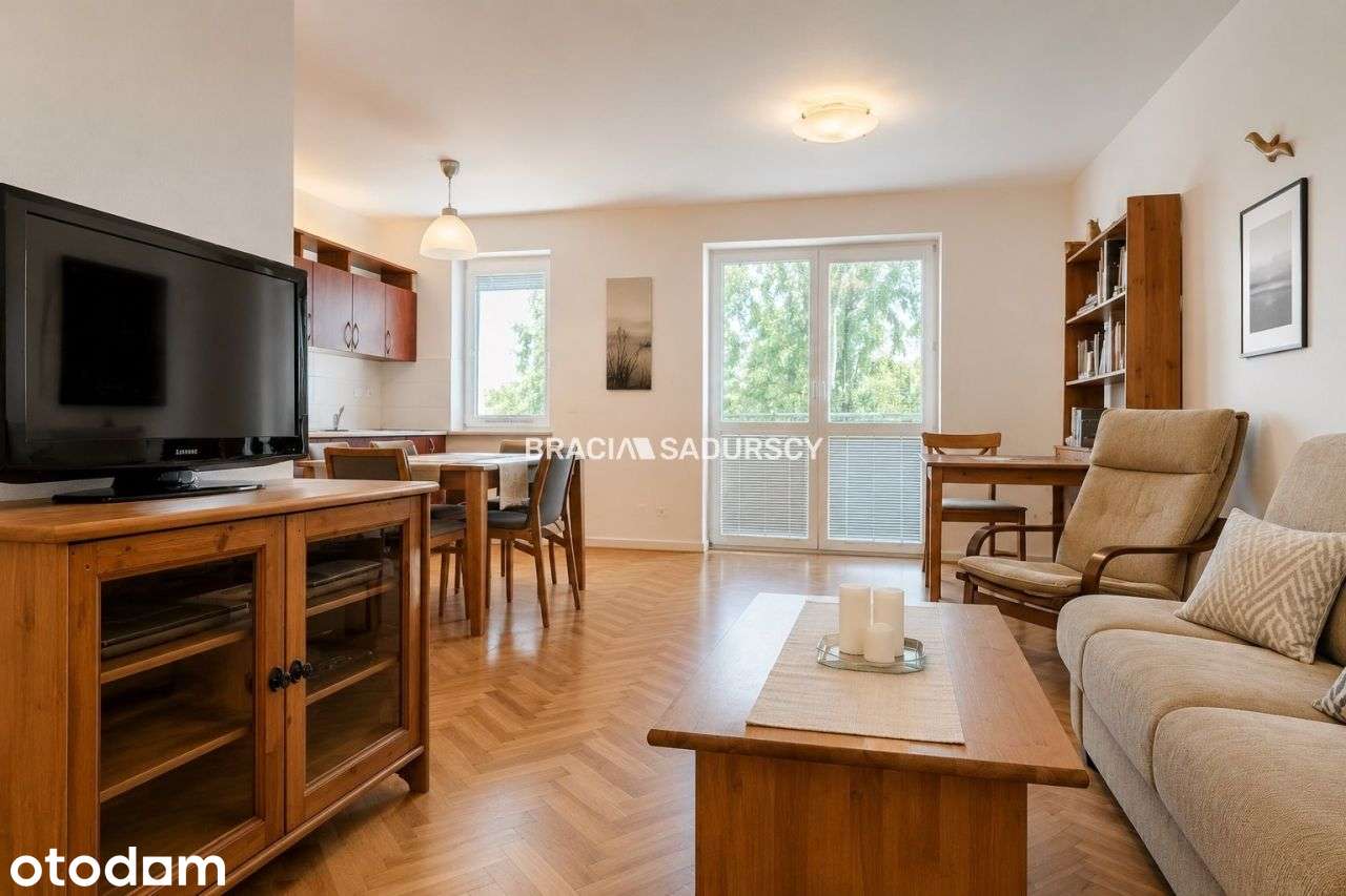 Mieszkanie z widokiem, balkon, winda, garaż