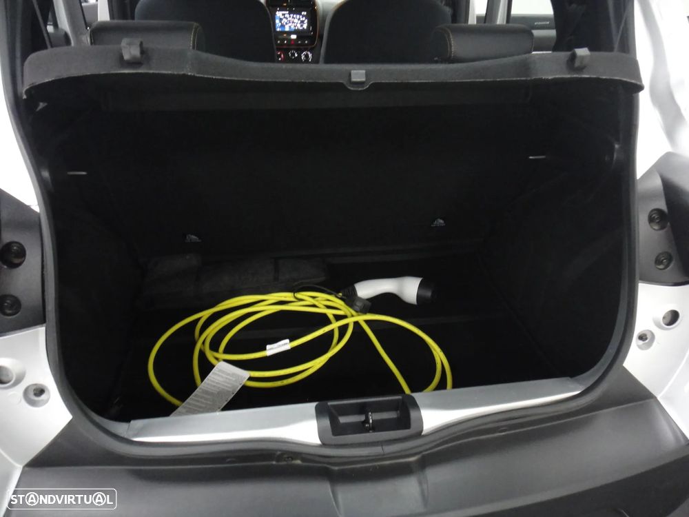 Dacia Spring Comfort Plus - 16