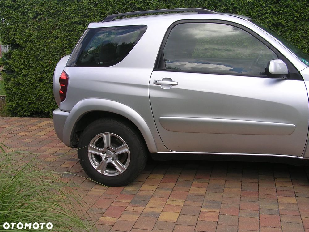 Toyota RAV4 2.0 VVT-i Sol - 5