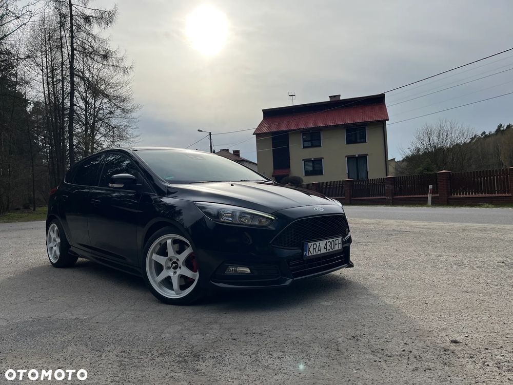 Ford Focus 2.0 EcoBoost ST - 3