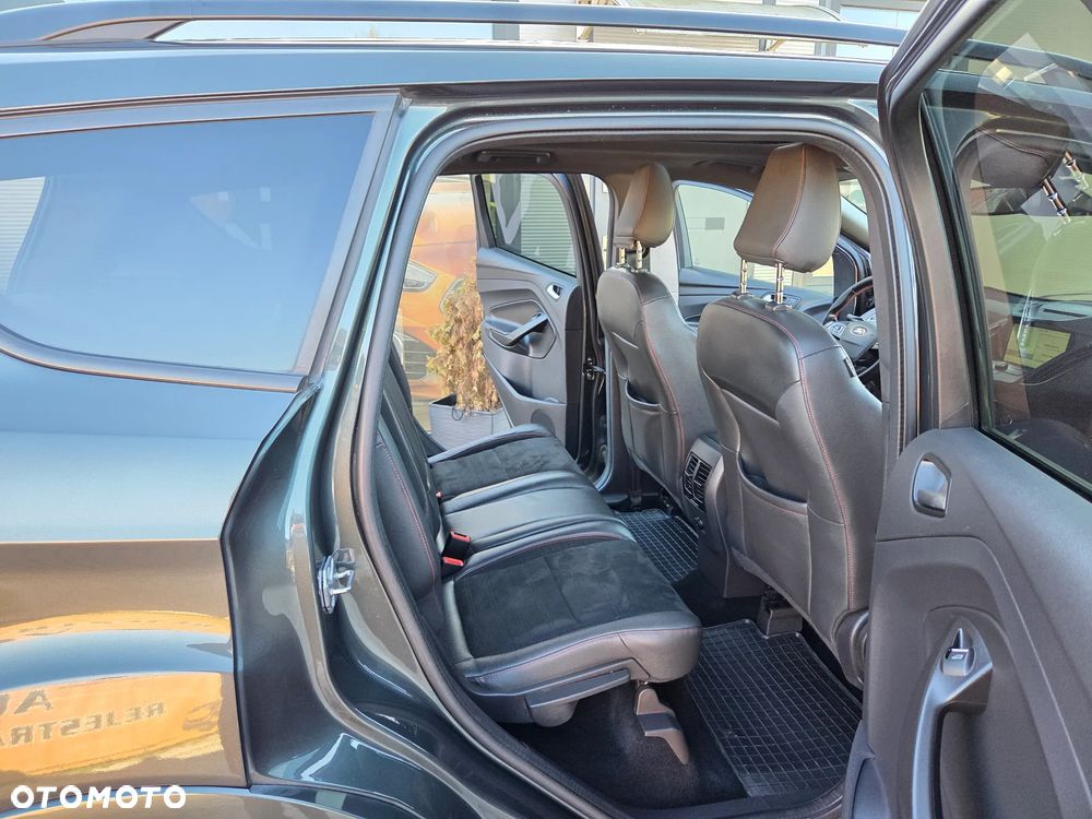 Ford Kuga 2.0 TDCi 4x4 ST-Line - 15