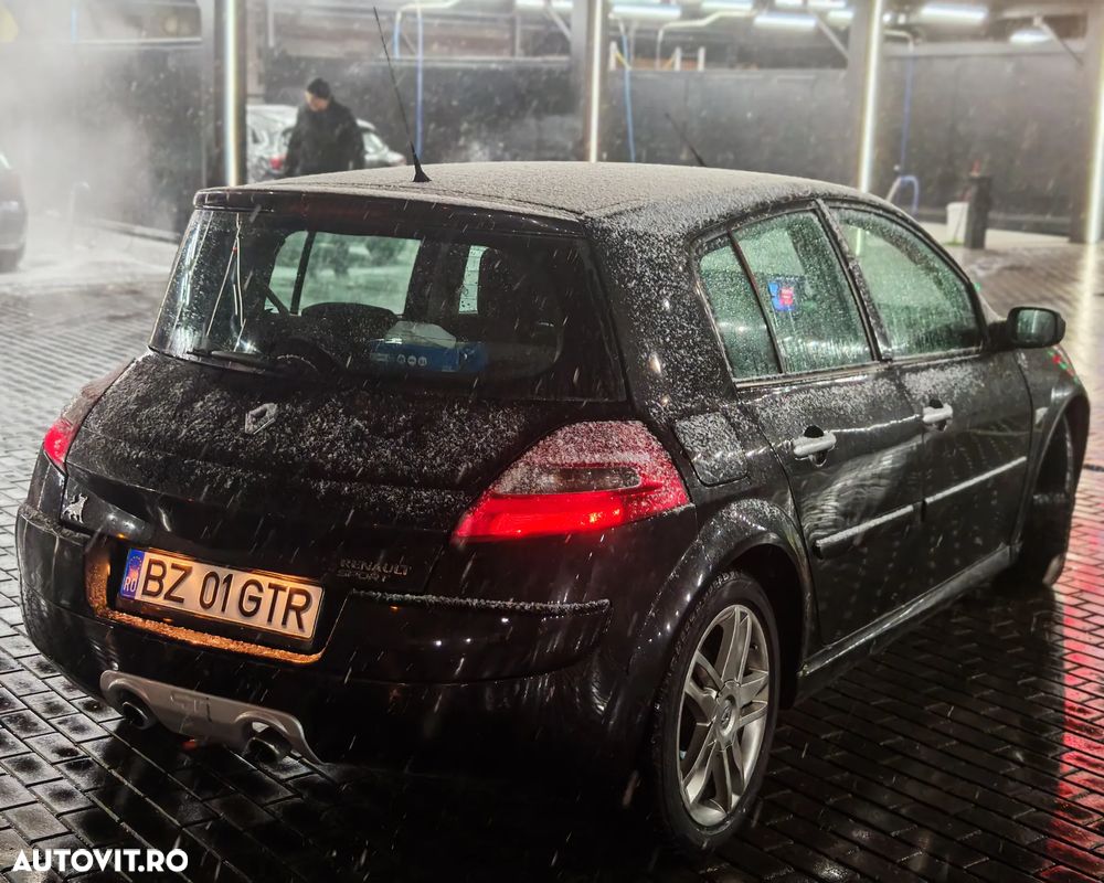 Renault Megane 2.0 dCi GT - 13