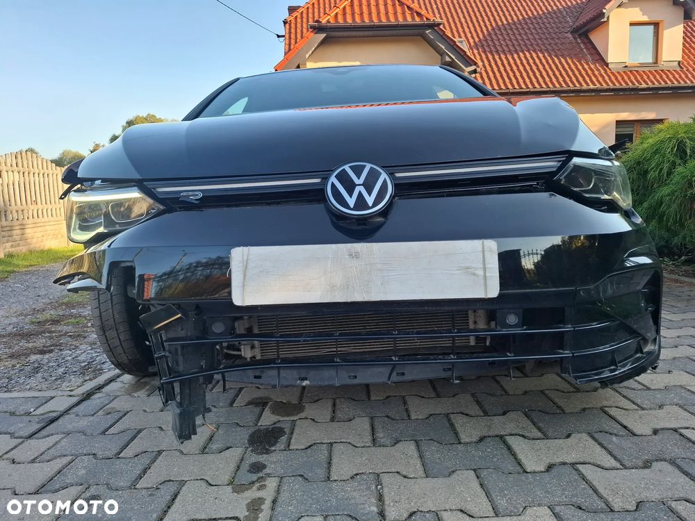 Volkswagen Golf 2024