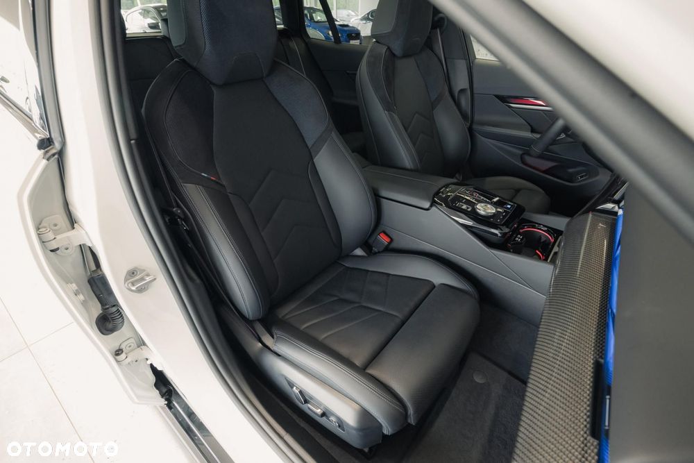 BMW i5 - 16